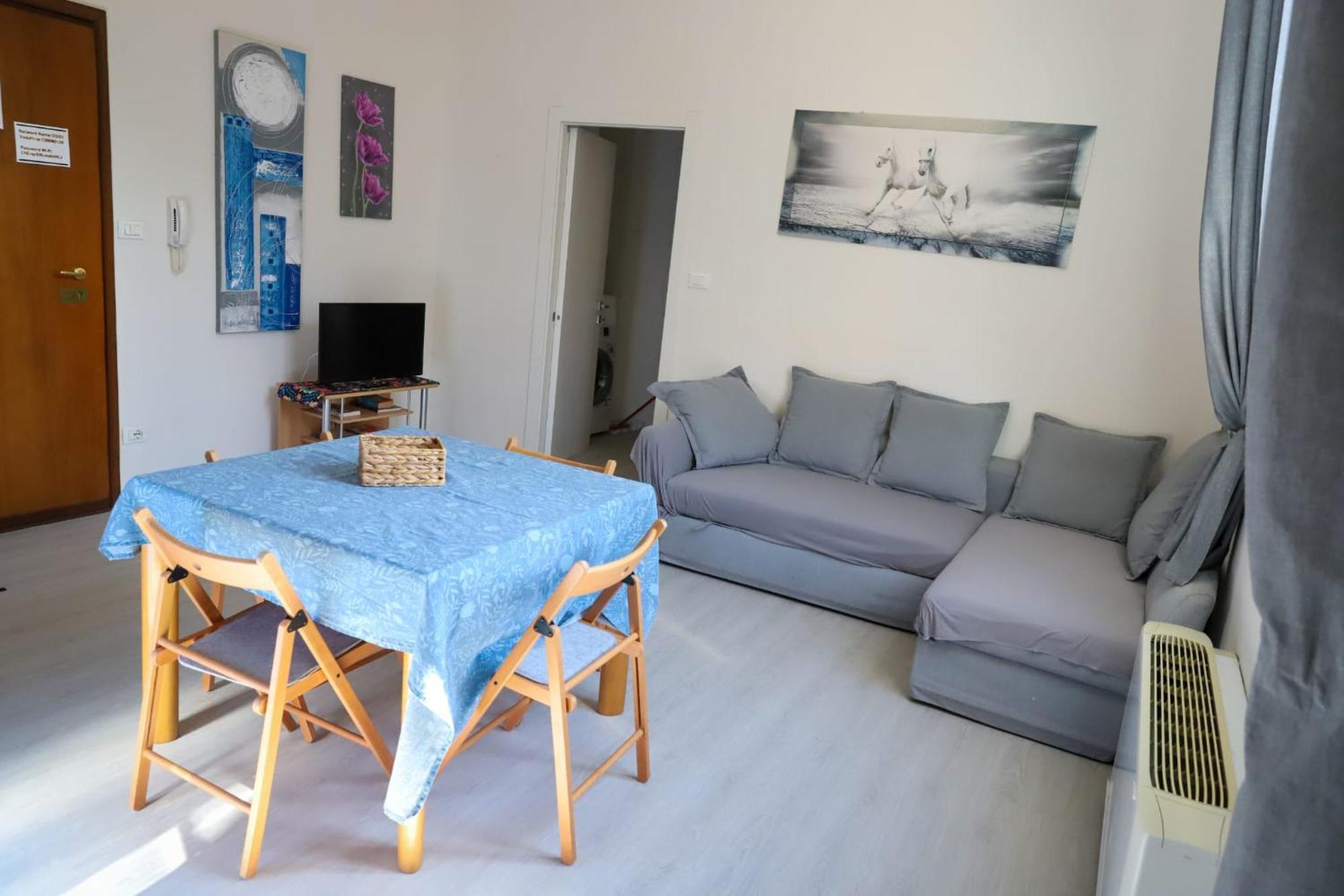 Apartment Bologna City Center Train Station Bolonha Exterior foto
